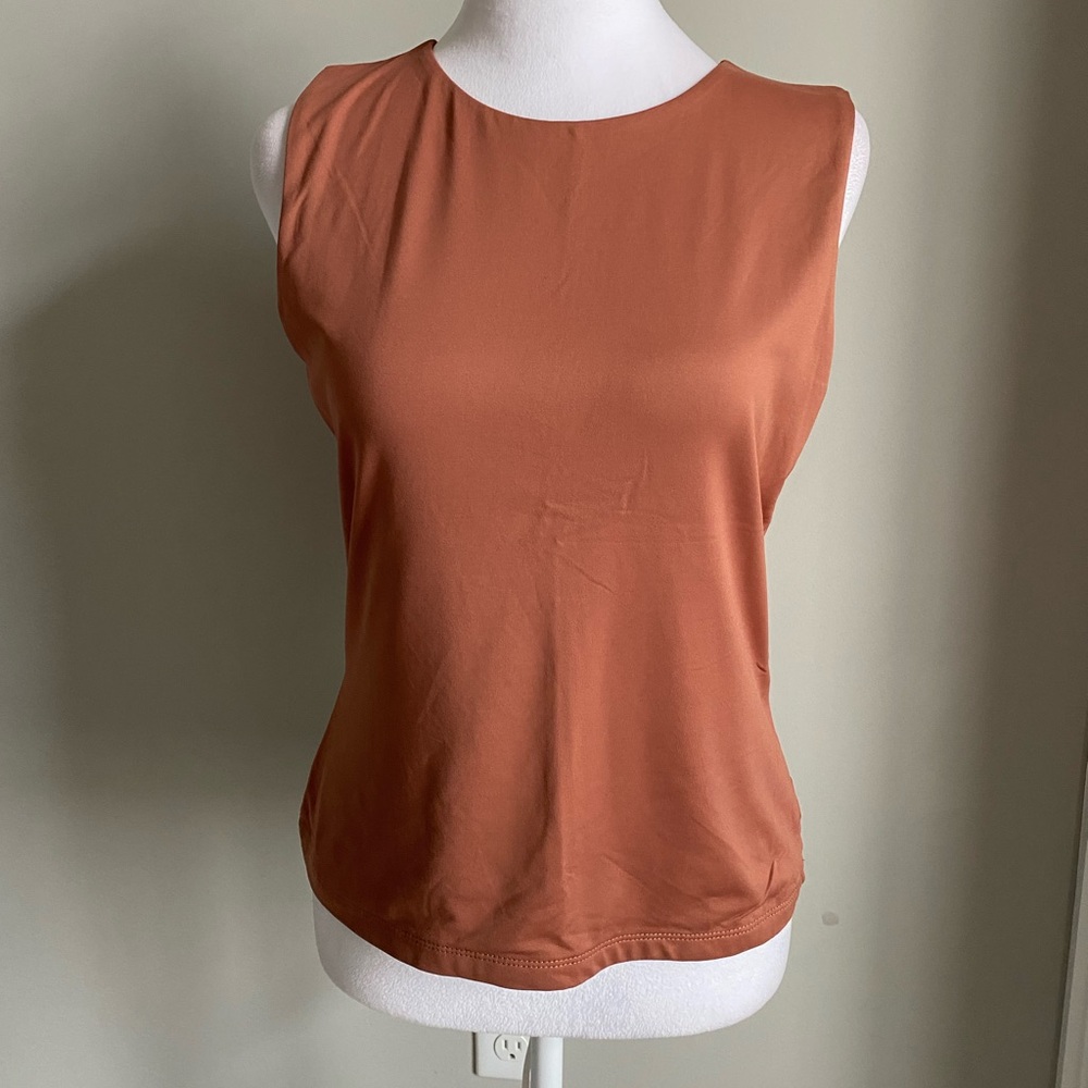 Tahari Sleeveless Crewneck Tank in Rust Orange Nylon